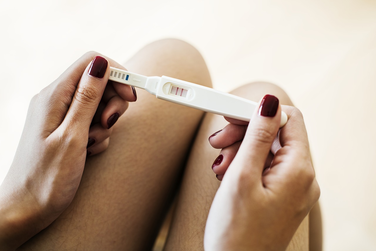 Semne de sarcină: cum îţi poţi da seamă că eşti însărcinată